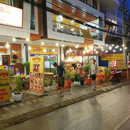 Benny'S City Hotel Sihanoukville Esterno foto