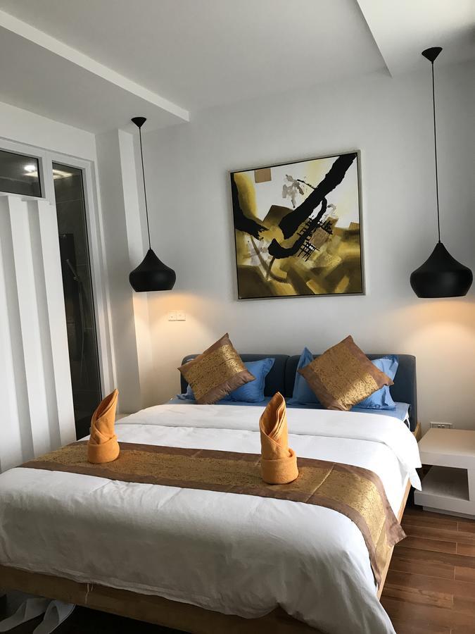Benny'S City Hotel Sihanoukville Esterno foto
