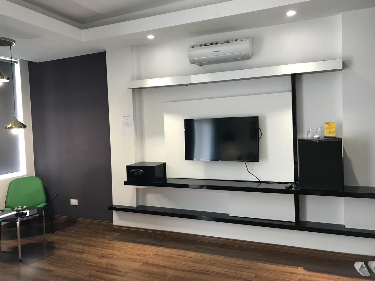 Benny'S City Hotel Sihanoukville Esterno foto